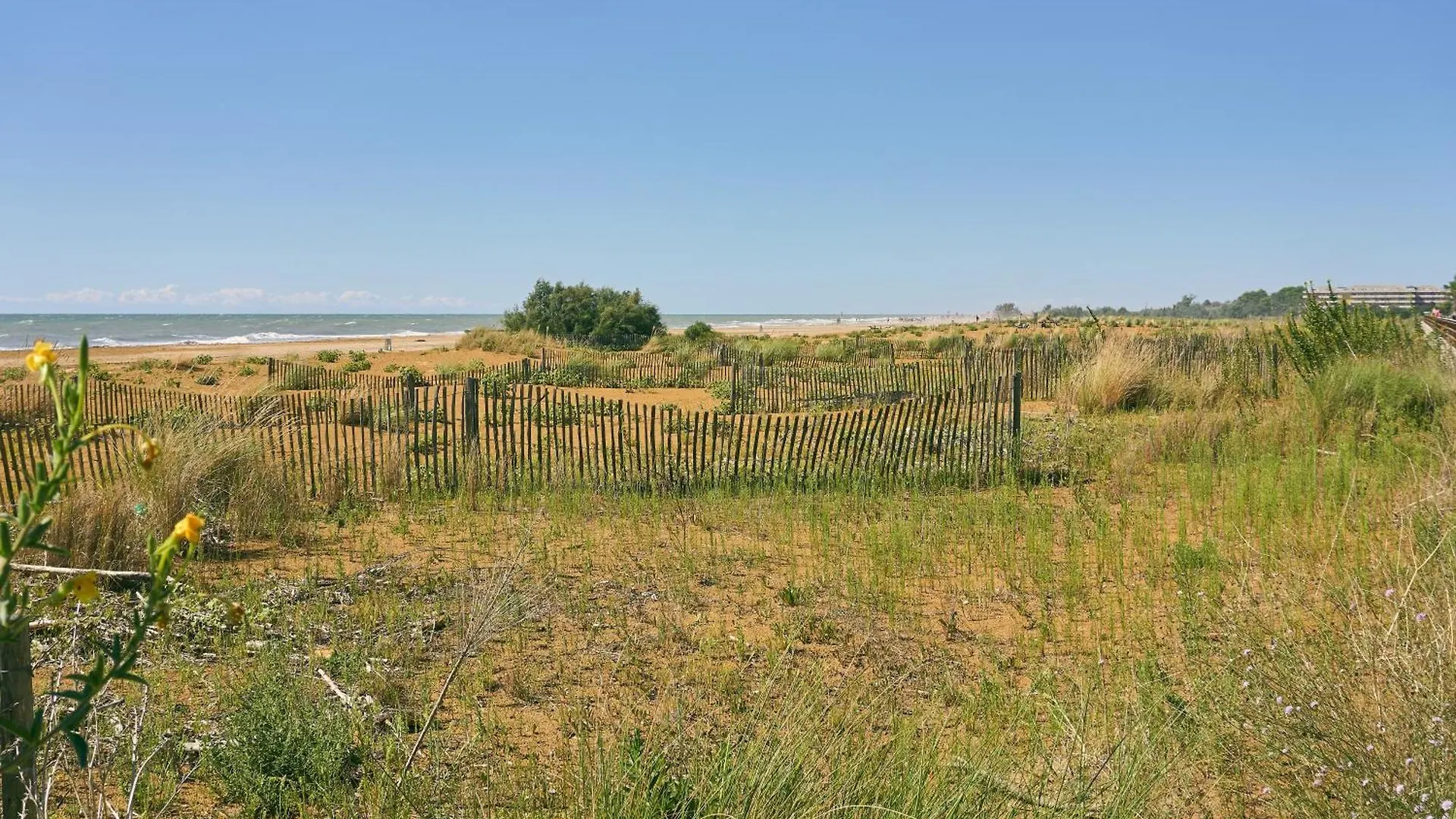 Nice Flat With Terrace In A Great Spot - Beahost Bibione 0*,  Italy